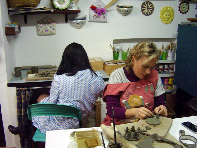Laboratorio di Ceramica i Cocci - A Napoli, Vomero